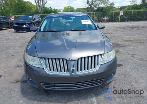 2011 Lincoln Mks from USA, damaged, VIN 1LNHL9DR7BG611611